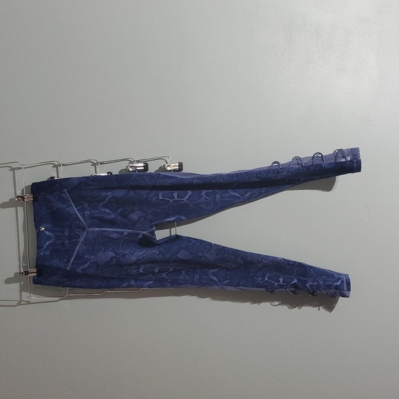 Victoria's Secret Pants - Victoria's Secret Snakeskin Print Leggings